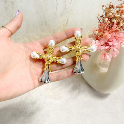 ARETES ANDREE